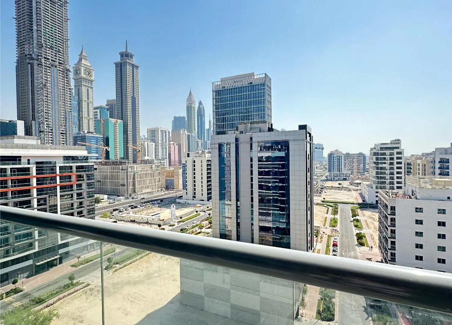 Alphatel Hostel - Dubai World Trade Centre